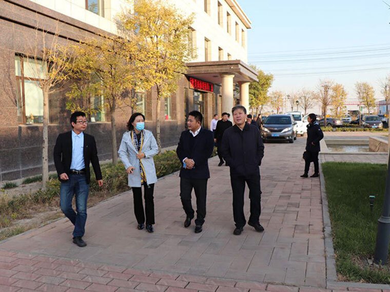 山西省陽泉市郊區政府領導一行蒞臨歐貝姆考察